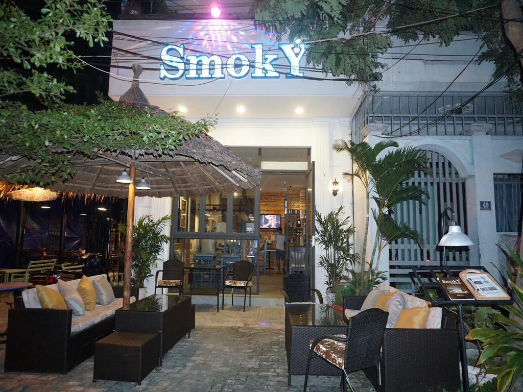 Victori Hotel Danang Экстерьер фото