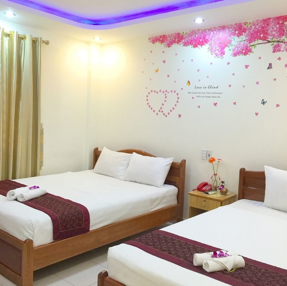 Victori Hotel Danang Экстерьер фото