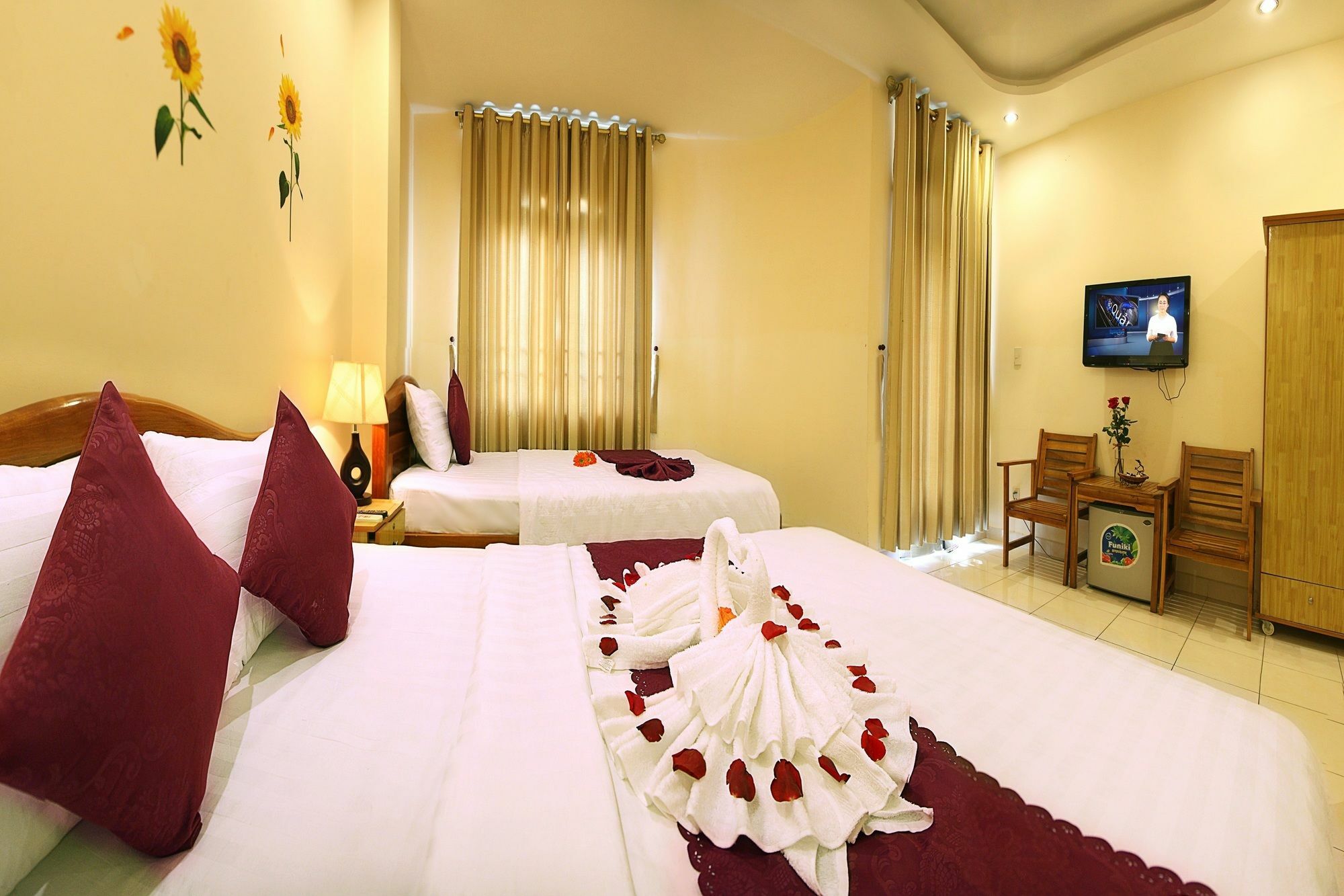 Victori Hotel Danang Экстерьер фото